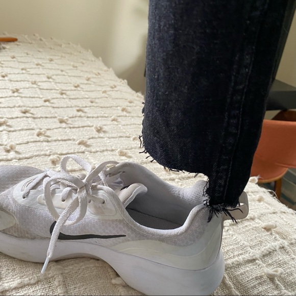 black Abercrombie and Fitch jeans size 25 - Picture 4 of 4